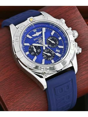 Breitling Mens Chronomat 44 Watch