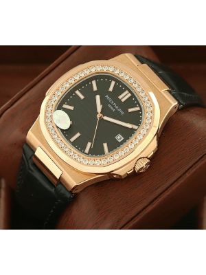 Patek Philippe Nautilus Mens Watch