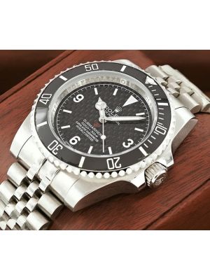 Rolex Submariner Black Watch
