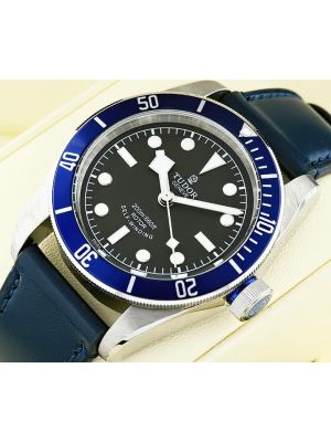 Tudor Heritage Black Bay Watch