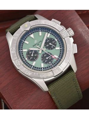 Breitling Avenger B01 Chronograph Green Watch