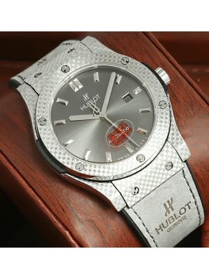 Hublot Classic Fusion Diamond Black Watch