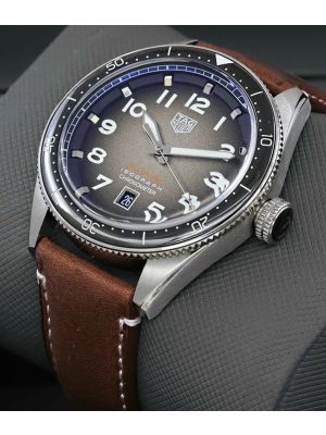 TAG Heuer Autavia Isograph Brown Dial Swiss Watch